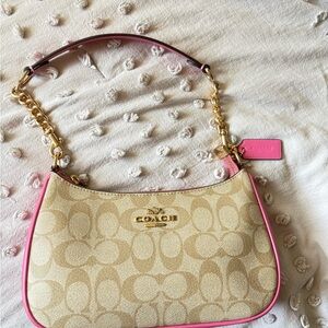 Coach Signature Beige and Pink Teri Shoulder Bag (2023)